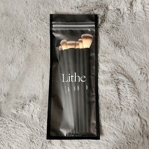 New Lithe Beauty‎ Everyday Brush Set